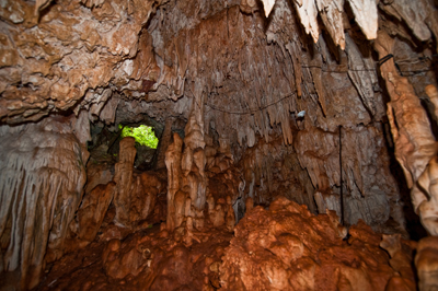 Besuch einer Höhle im Urlaub in der Dominikanischen Republik
